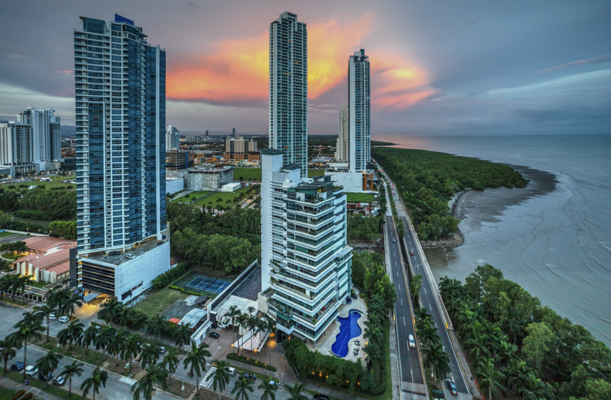 Costa del Este residential towers and tree-lined streets.