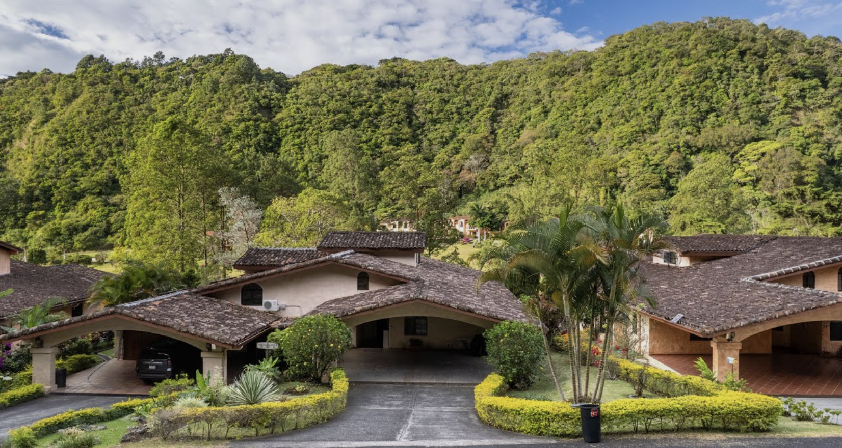 Green hills around Boquete in Chiriquí province.